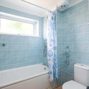 Bathroom first floor, Room to rent in The Silvers, Broadstairs