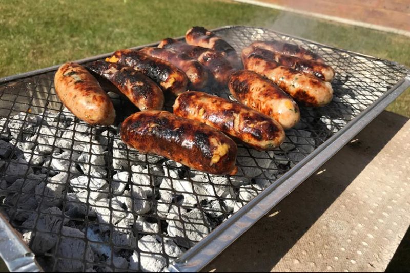 How to cook your food thoroughly using a disposable barbeque